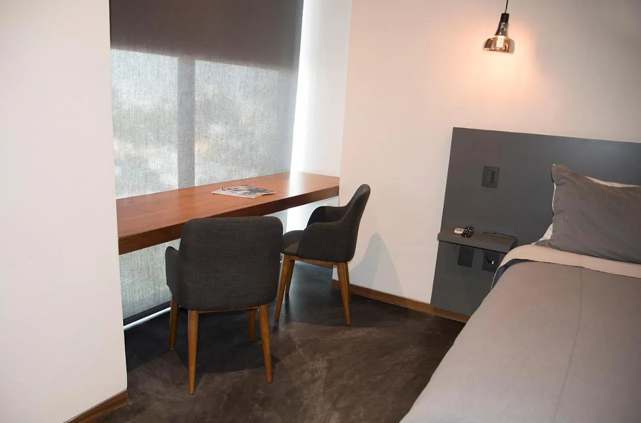Suites Bq Guadalajara Aparthotel