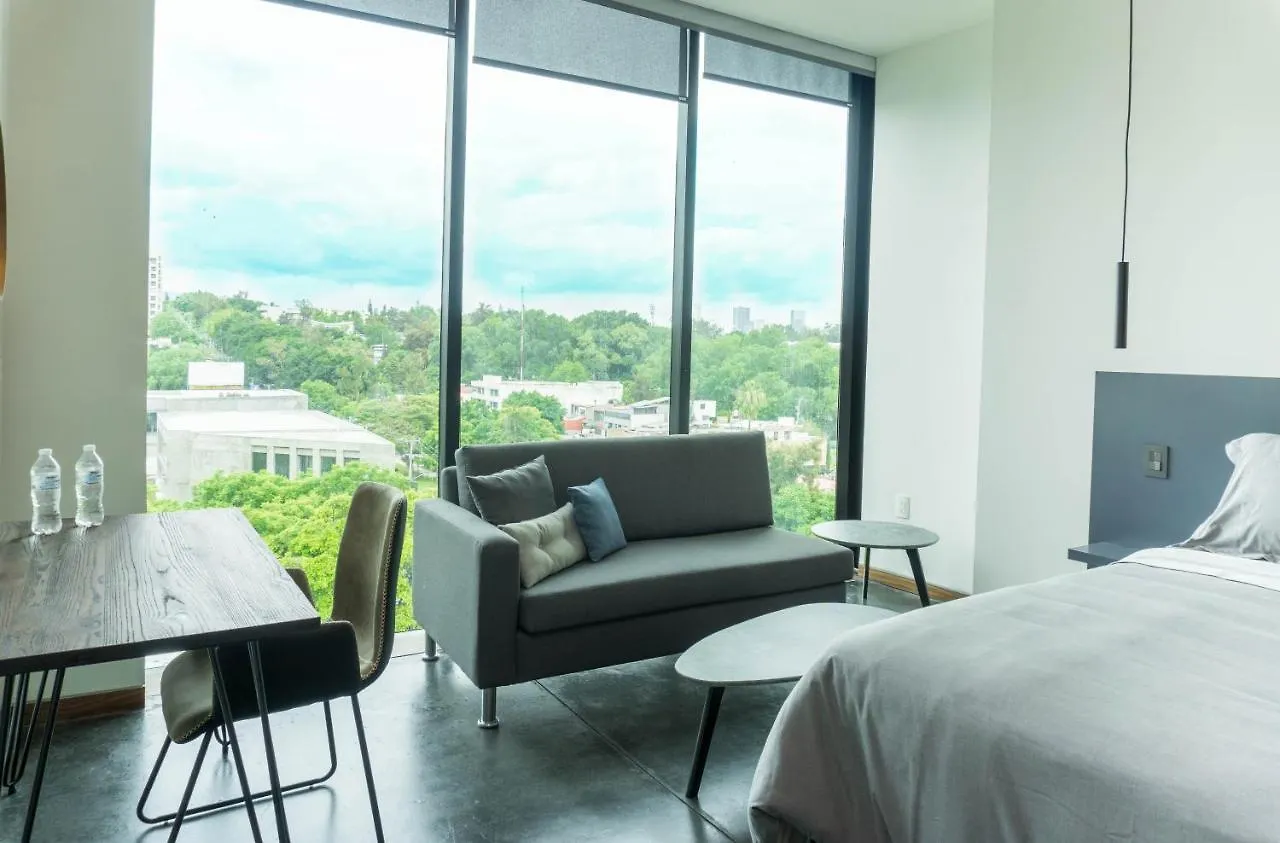 Suites Bq Guadalajara Aparthotel
