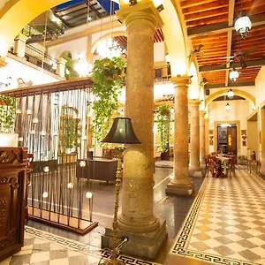 Casa Pedro Loza Гвадалахара