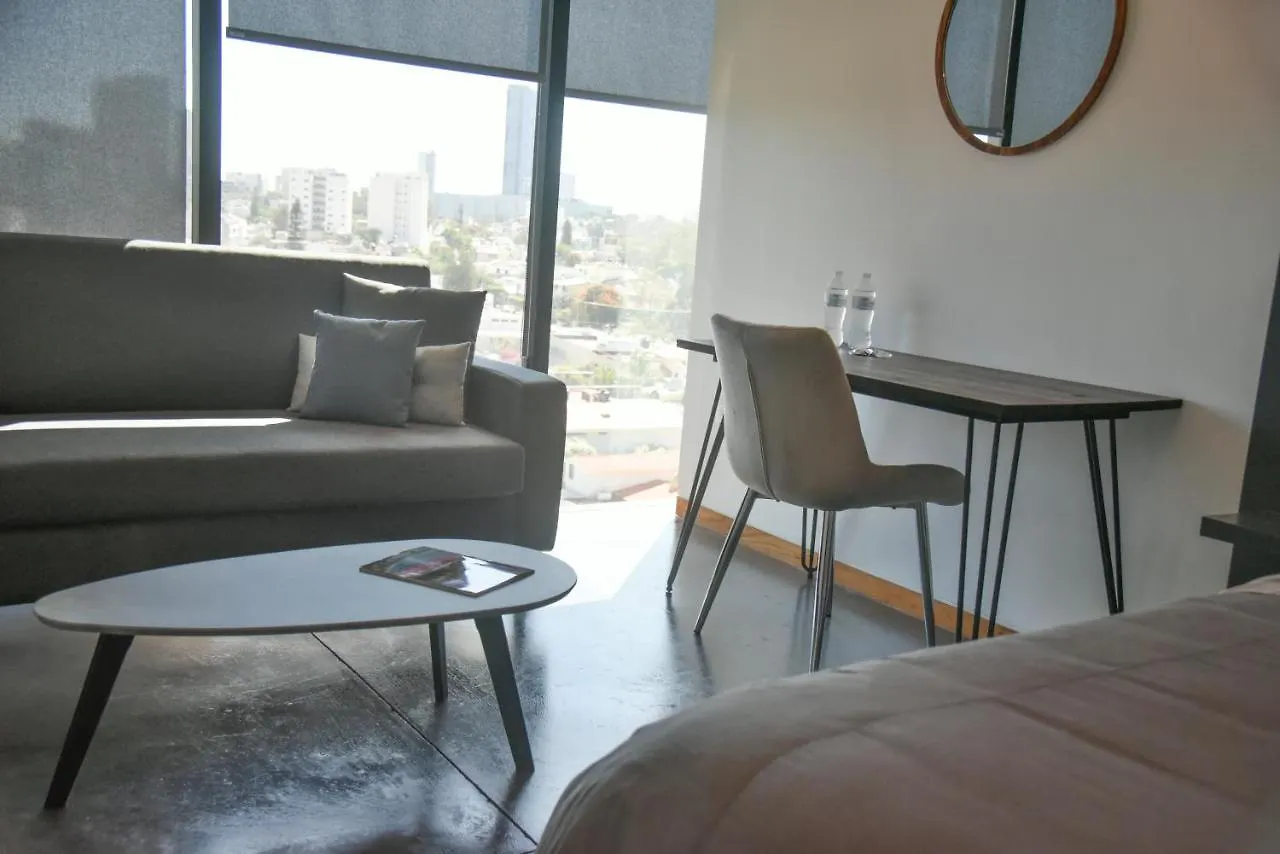 Suites Bq Guadalajara Aparthotel